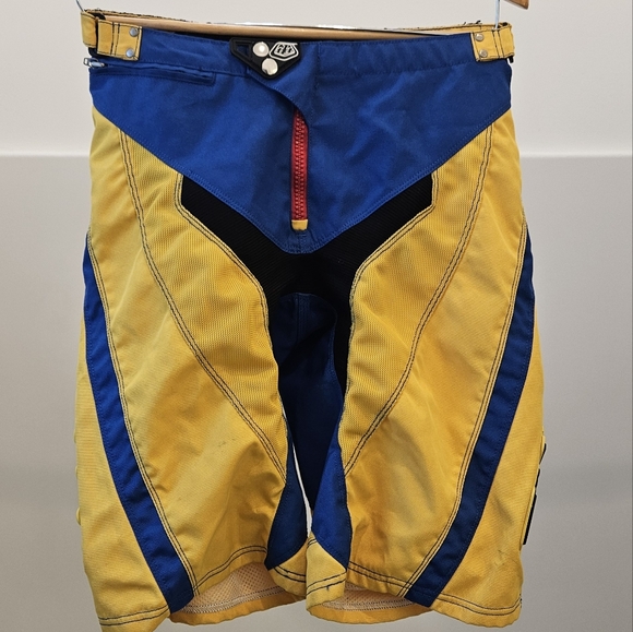 TroyLee Shorts